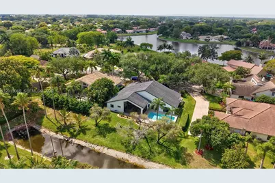 10325 NW 6th St, Coral Springs, FL 33071 - Photo 64