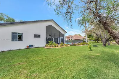 10325 NW 6th St, Coral Springs, FL 33071 - Photo 50