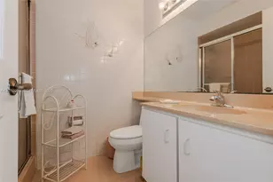 430 NE 210th Cir Terrace, Miami, FL 33179 - Photo 24