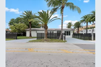 301 88th St, Surfside, FL 33154 - Photo 4