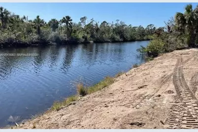 14375 Howard Avenue, Port Charlotte, FL 33953 - Photo 2