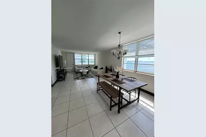 2016 Bay Dr #407, Miami Beach, FL 33141 - Photo 4