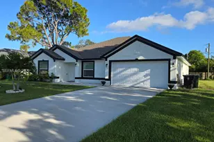 2650 SE Caladium Ave, Port Saint Lucie, FL 34952 - Photo 1