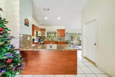 14473 SW 172nd Ln, Miami, FL 33177 - Photo 4