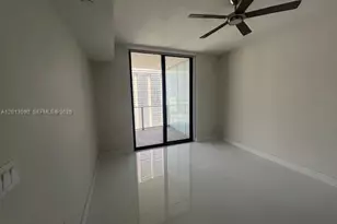 1010 Brickell Ave, Miami, FL 33131 - Photo 6