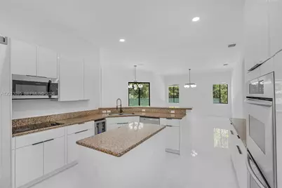 7551 SW 187th St, Cutler Bay, FL 33157 - Photo 14