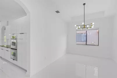7551 SW 187th St, Cutler Bay, FL 33157 - Photo 16