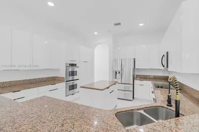 7551 SW 187th St, Cutler Bay, FL 33157 - Photo 12