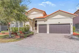7551 SW 187th St, Cutler Bay, FL 33157 - Photo 1