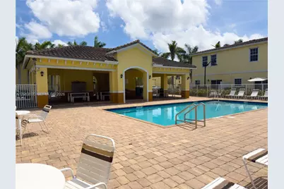 4009 NW 11th Dr, Lauderhill, FL 33313 - Photo 14