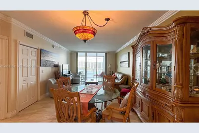 18100 N Bay Rd #1106, Sunny Isles Beach, FL 33160 - Photo 6