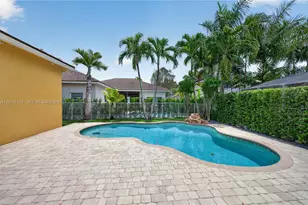 1306 Crossbill Ct, Weston, FL 33327 - Photo 52
