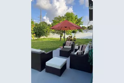4720 NE 14th Ave, Pompano Beach, FL 33064 - Photo 2