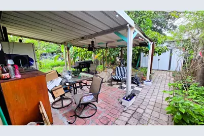 2335 NW 55th St, Miami, FL 33142 - Photo 14
