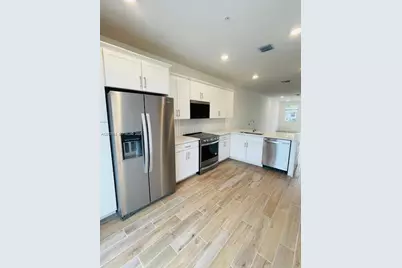 172 SW 171st Ln, Pembroke Pines, FL 33027 - Photo 2
