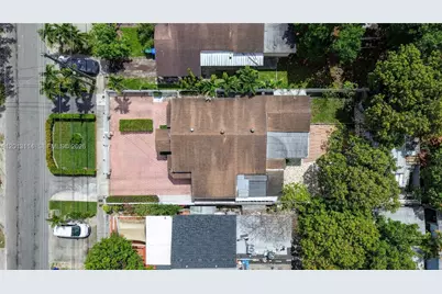 2450 NW 32nd St, Miami, FL 33142 - Photo 30