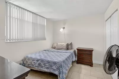 9330 Lagoon Pl #307, Davie, FL 33324 - Photo 24
