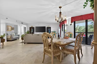 2900 NE 14th St Cswy #304, Pompano Beach, FL 33062 - Photo 12