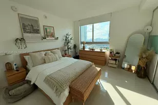90 SW 3rd St, Miami, FL 33130 - Photo 14