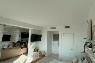 90 SW 3rd St, Miami, FL 33130 - Photo 12