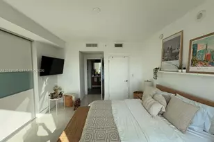 90 SW 3rd St, Miami, FL 33130 - Photo 10