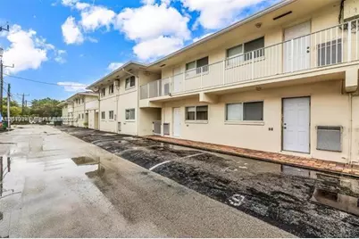 1892 NE 46th St #B7, Fort Lauderdale, FL 33308 - Photo 10