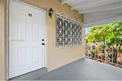 42 E 16th St, Hialeah, FL 33010 - Photo 6