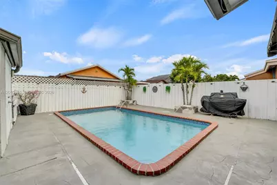 19757 SW 124th Ave, Miami, FL 33177 - Photo 40