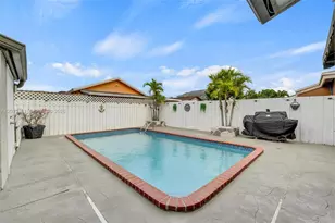 19757 SW 124th Ave, Miami, FL 33177 - Photo 40