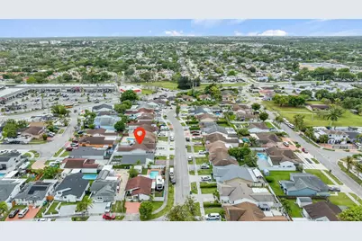 19757 SW 124th Ave, Miami, FL 33177 - Photo 4