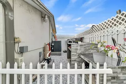 19757 SW 124th Ave, Miami, FL 33177 - Photo 44