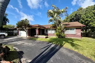 5501 SW 118th Ave, Cooper City, FL 33330 - Photo 2