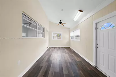 5501 SW 118th Ave, Cooper City, FL 33330 - Photo 26