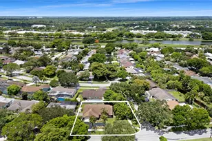 5501 SW 118th Ave, Cooper City, FL 33330 - Photo 34