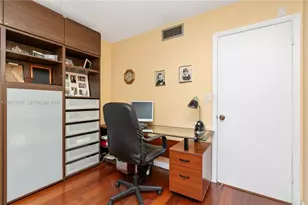20401 NE 30th Ave, Aventura, FL 33180 - Photo 26