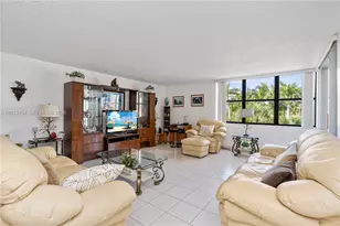 20401 NE 30th Ave, Aventura, FL 33180 - Photo 6
