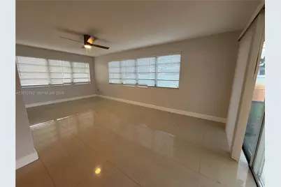 7611 NW 2nd St #7611, Pembroke Pines, FL 33024 - Photo 4