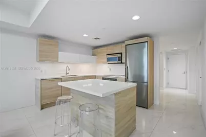 16385 Biscayne Blvd #1402, North Miami Beach, FL 33160 - Photo 6