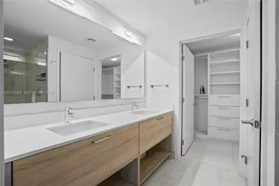 16385 Biscayne Blvd #1402, North Miami Beach, FL 33160 - Photo 18