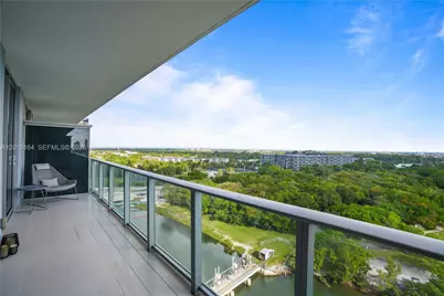 16385 Biscayne Blvd #1402, North Miami Beach, FL 33160 - Photo 26