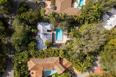 4510 Ingraham Hwy, Coral Gables, FL 33133 - Photo 2