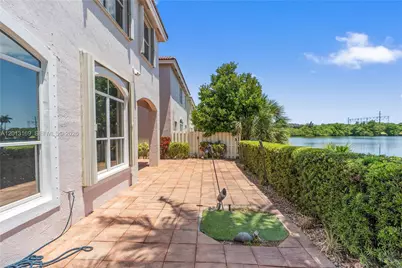 3760 SW 51st St, Hollywood, FL 33312 - Photo 8
