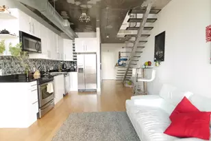 690 SW 1st Ct, Miami, FL 33130 - Photo 10