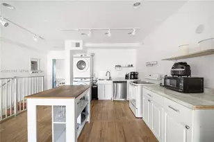 905 Sunrise Ln, Fort Lauderdale, FL 33304 - Photo 14