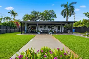 331 NW 38th St, Oakland Park, FL 33309 - Photo 16