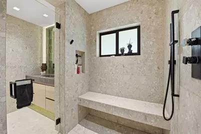 331 NW 38th St #331, Oakland Park, FL 33309 - Photo 8