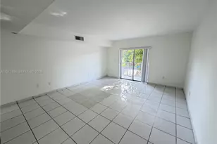 260 NW 107th Ave, Miami, FL 33172 - Photo 16