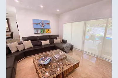 21335 NE 19th Ct, Miami, FL 33179 - Photo 8