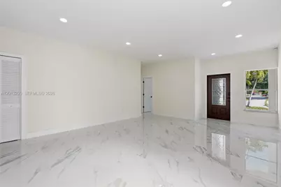 7978 NW 200th St, Hialeah, FL 33015 - Photo 10