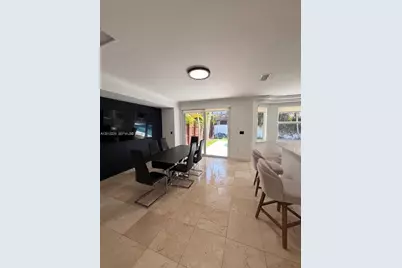 11350 NW 48th Ter, Doral, FL 33178 - Photo 8